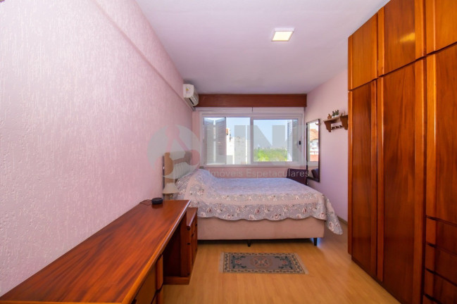 Imagem Apartamento com 1 Quarto à Venda, 58 m² em Bom Fim - Porto Alegre