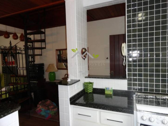 Apartamento com 3 Quartos à Venda, 120 m² em Vila Capivari - Campos Do Jordão