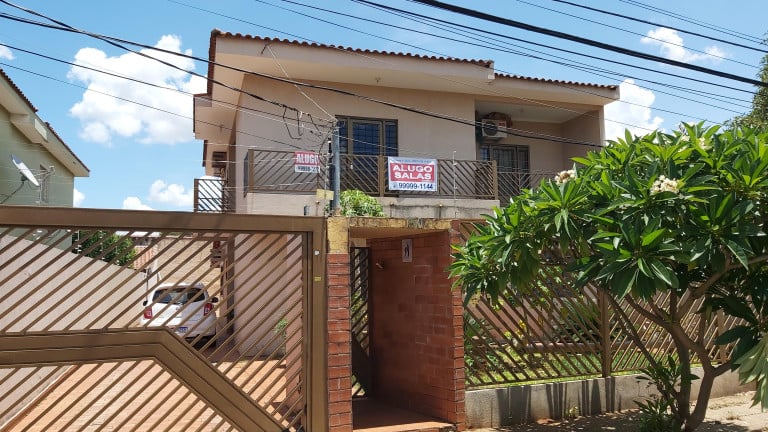 Imagem Casa com 1 Quarto para Alugar, 30 m² em Vila Carvalho - Campo Grande
