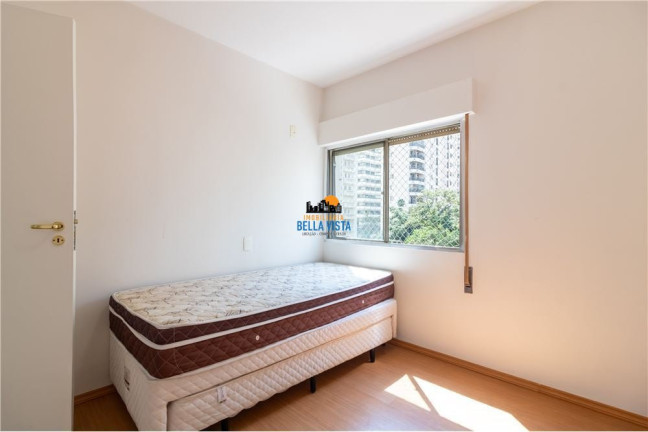 Imagem Apartamento com 2 Quartos à Venda,  em Moema - São Paulo