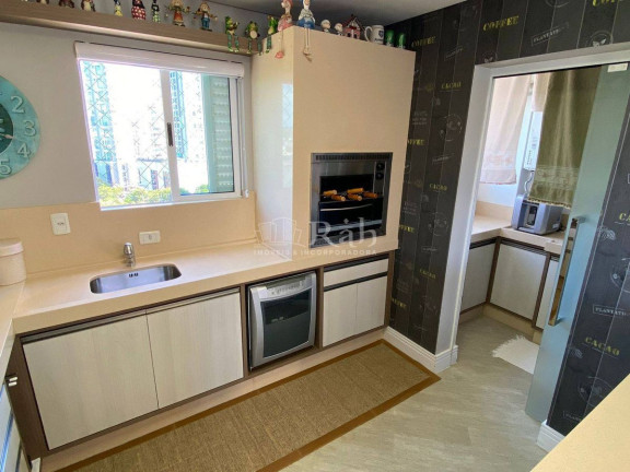 Imagem Apartamento com 3 Quartos à Venda, 136 m² em Centro - Balneário Camboriú