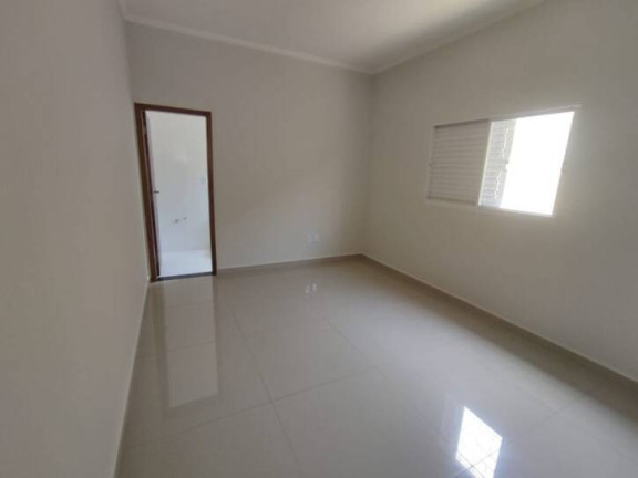 Imagem Casa com 3 Quartos à Venda, 150 m² em Vista Alegre - Taubaté