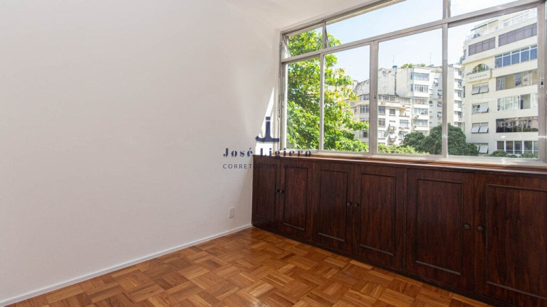 Imagem Apartamento com 3 Quartos à Venda, 105 m² em Copacabana - Rio De Janeiro