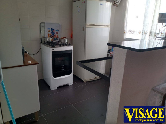 Apartamento com 2 Quartos à Venda,  em Vila Aprazivel - Jacareí