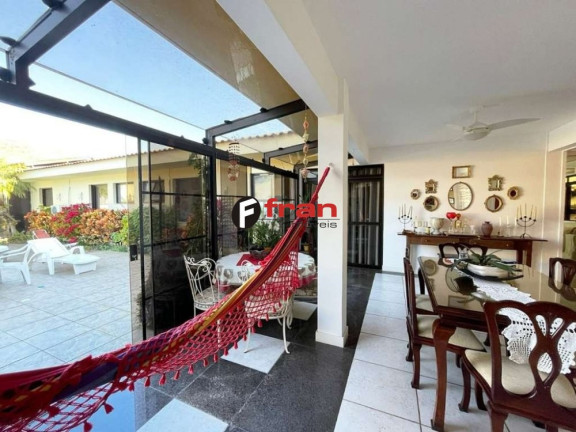 Imagem Casa com 4 Quartos à Venda, 306 m² em Córrego Grande - Florianópolis