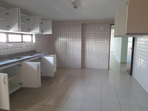 Imagem Apartamento com 5 Quartos à Venda, 220 m² em Manaira - João Pessoa