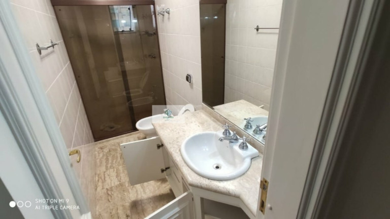 Imagem Apartamento com 3 Quartos à Venda, 130 m² em Enseada - Guarujá