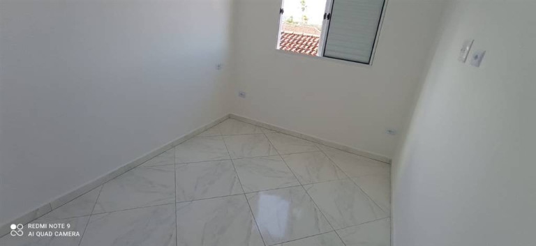 Imagem Casa de Condomínio com 2 Quartos à Venda, 60 m² em Vila Mirim - Praia Grande