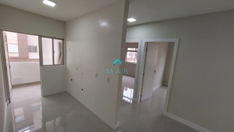 Apartamento com 2 Quartos à Venda, 53 m² em Areias - São José