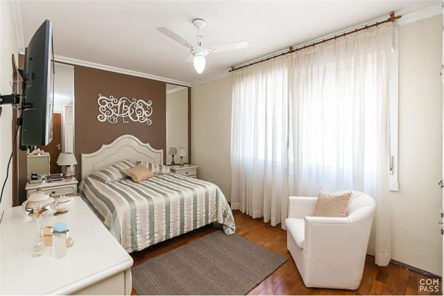 Apartamento com 2 Quartos à Venda, 82 m² em Menino Deus - Porto Alegre