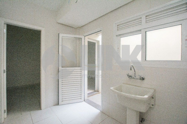 Imagem Apartamento com 3 Quartos à Venda, 250 m² em Cristal - Porto Alegre