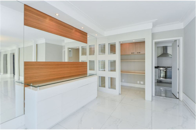 Imagem Apartamento com 3 Quartos à Venda, 177 m² em Panamby - São Paulo