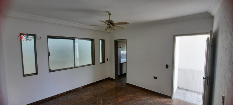 Imagem Casa com 3 Quartos à Venda, 320 m² em Vila Zelina - São Paulo