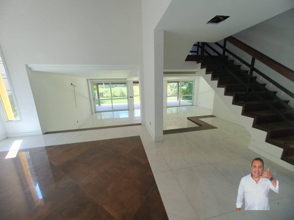 Casa com 4 Quartos à Venda, 600 m² em Barra Da Tijuca - Rio De Janeiro