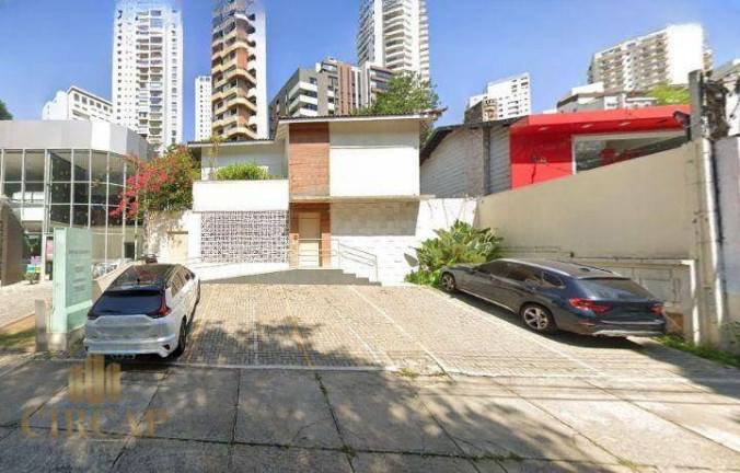 Sobrado para Alugar, 241 m² em Pacaembu - São Paulo