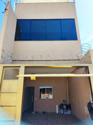 Imagem Casa com 2 Quartos à Venda, 150 m² em Monte Verde - Betim