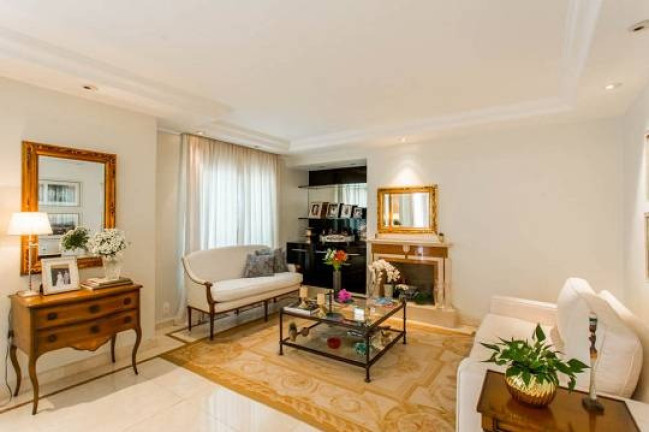 Imagem Apartamento com 4 Quartos à Venda, 285 m² em Campo Belo - São Paulo