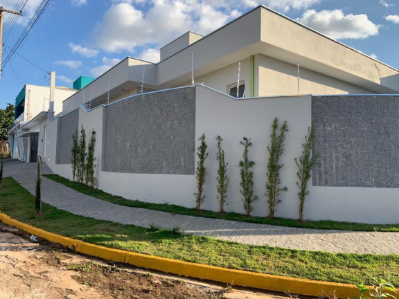 Imagem Imóvel com 3 Quartos à Venda, 195 m² em Santa Maria - Rio Das Pedras