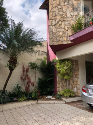 Imagem Casa com 3 Quartos à Venda, 240 m² em Vila Curuça - Santo André