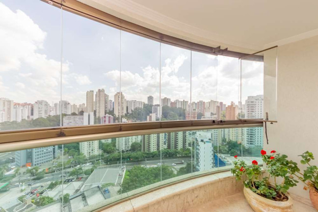 Imagem Apartamento com 4 Quartos à Venda, 228 m² em Vila Andrade - São Paulo