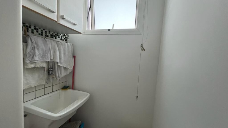 Imagem Apartamento com 1 Quarto à Venda, 74 m² em Gonzaga - Santos