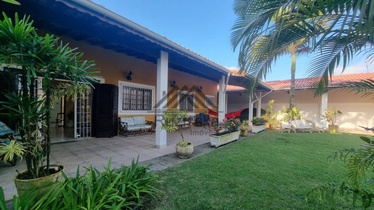 Imagem Casa com 6 Quartos à Venda, 605 m² em Jardim Ritamar - Itanhaém