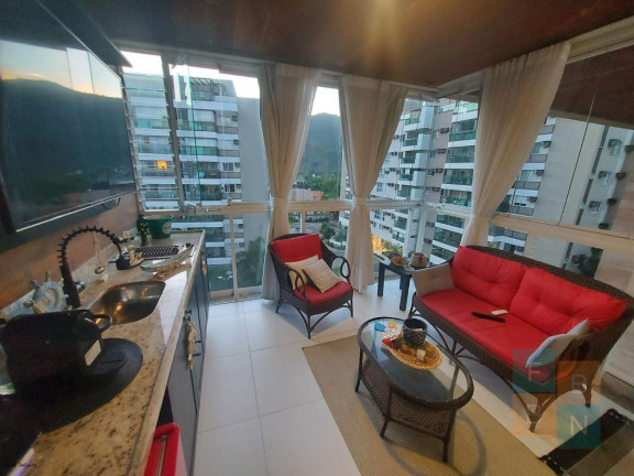 Apartamento com 2 Quartos à Venda, 70 m² em Recreio Dos Bandeirantes - Rio De Janeiro