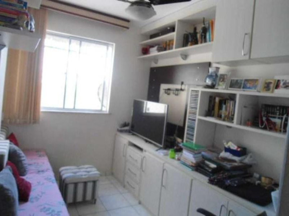 Imagem Apartamento com 3 Quartos à Venda, 70 m² em Paralela - Salvador