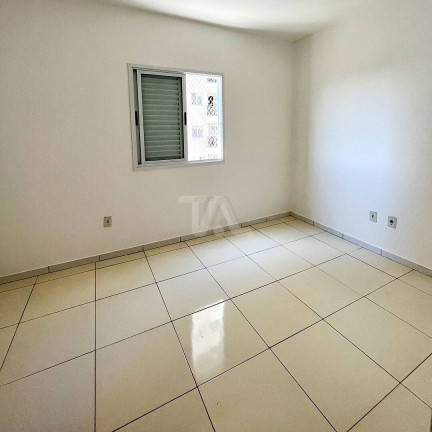 Imagem Apartamento com 2 Quartos à Venda, 63 m² em Centro - Pindamonhangaba
