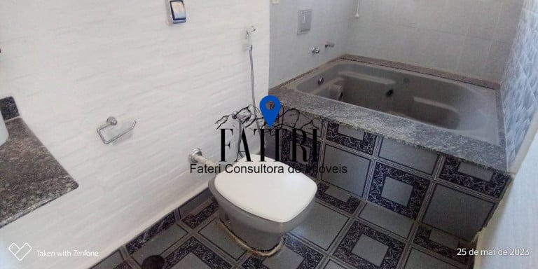 Imagem Casa com 3 Quartos para Alugar, 302 m² em Jardim Maristela - Atibaia