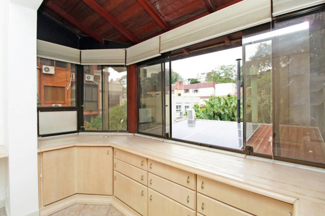 Imagem Cobertura com 2 Quartos à Venda, 150 m² em Petrópolis - Porto Alegre