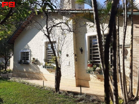 Casa com 4 Quartos à Venda, 220 m² em Granja Julieta - São Paulo