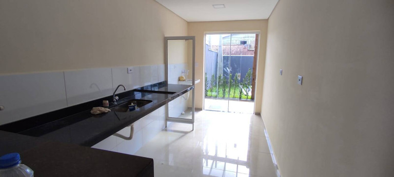 Imagem Sobrado com 3 Quartos à Venda, 180 m² em Centro - Peruíbe