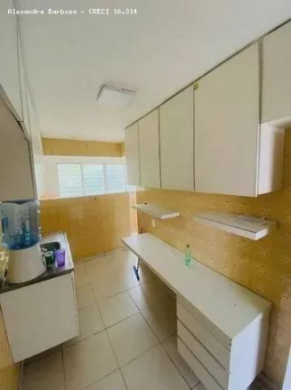 Apartamento com 3 Quartos à Venda, 72 m² em Cordeiro - Recife