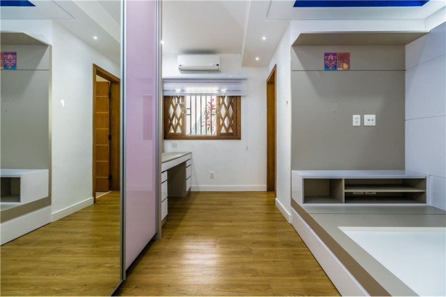Casa com 5 Quartos à Venda, 315 m² em Vila Prudente - São Paulo