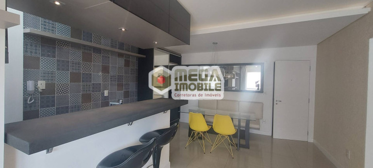Imagem Apartamento com 2 Quartos à Venda, 70 m² em Pantanal - Florianópolis