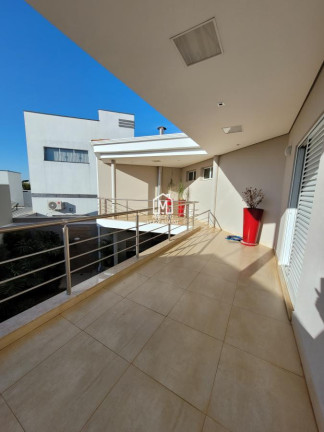 Imagem Casa com 3 Quartos à Venda, 285 m² em Parque Residencial Roland 2 - Limeira