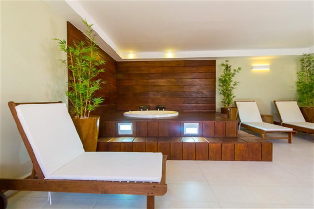 Apartamento com 2 Quartos à Venda, 147 m² em Itaipava - Petrópolis