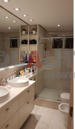 Imagem Apartamento com 4 Quartos à Venda, 204 m² em Moema - São Paulo