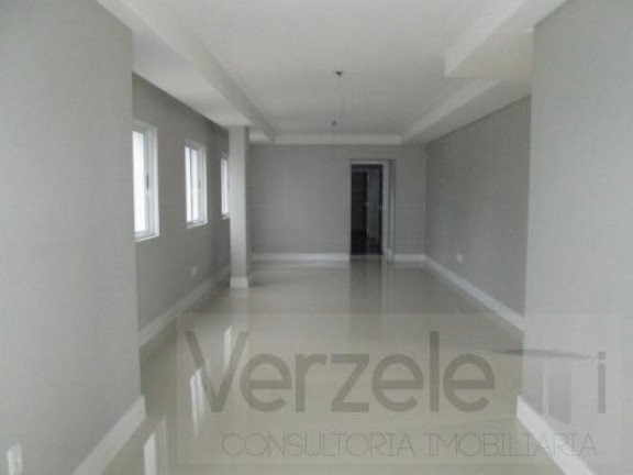 Imagem Apartamento com 3 Quartos à Venda, 136 m² em Centro - Balneário Camboriú