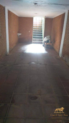 Imagem Casa com 3 Quartos à Venda, 220 m² em Campos Do Jordão