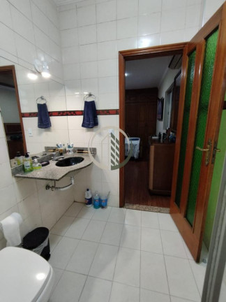 Imagem Casa com 3 Quartos à Venda, 151 m² em Embaré - Santos