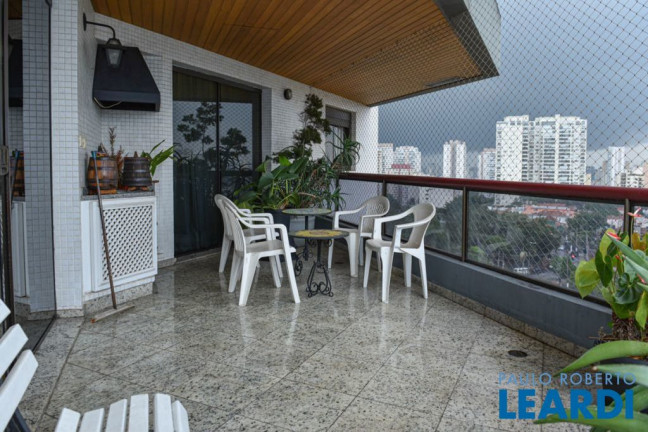 Imagem Apartamento com 4 Quartos à Venda, 226 m² em Aclimação - São Paulo