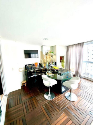 Imagem Apartamento com 3 Quartos à Venda, 158 m² em Centro - Balneário Camboriú
