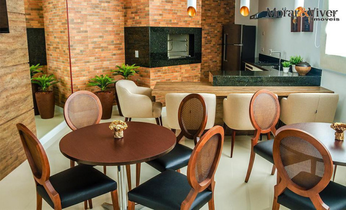 Imagem Apartamento com 2 Quartos à Venda, 127 m² em Centro Cívico - Curitiba