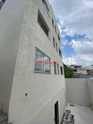 Imagem Apartamento com 1 Quarto à Venda, 27 m² em Centro - Carapicuíba