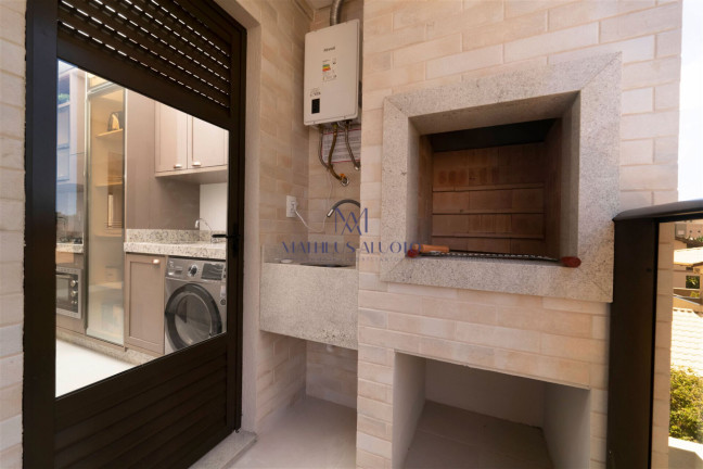 Imagem Apartamento com 2 Quartos à Venda, 70 m² em Centro - Bombinhas