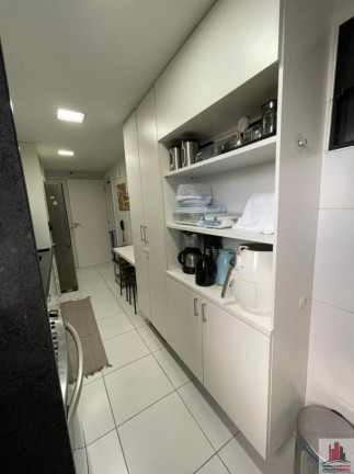 Imagem Apartamento com 3 Quartos à Venda, 105 m² em Casa Amarela - Recife