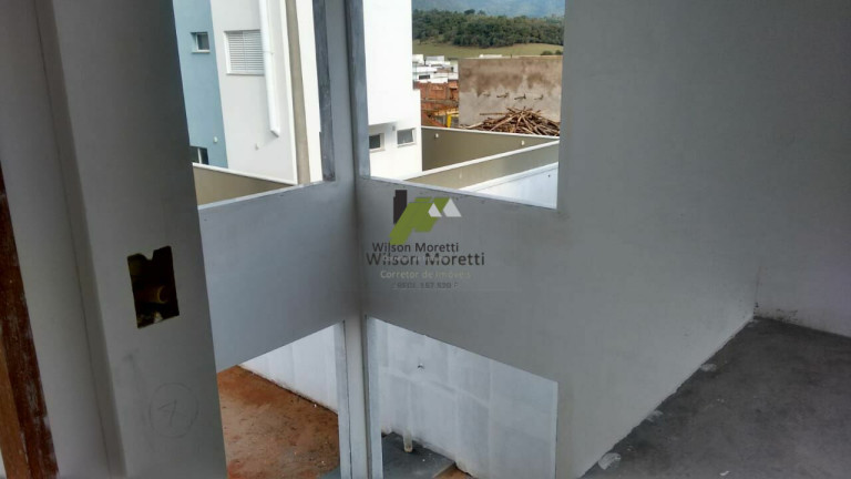 Imagem Casa com 3 Quartos à Venda, 211 m²