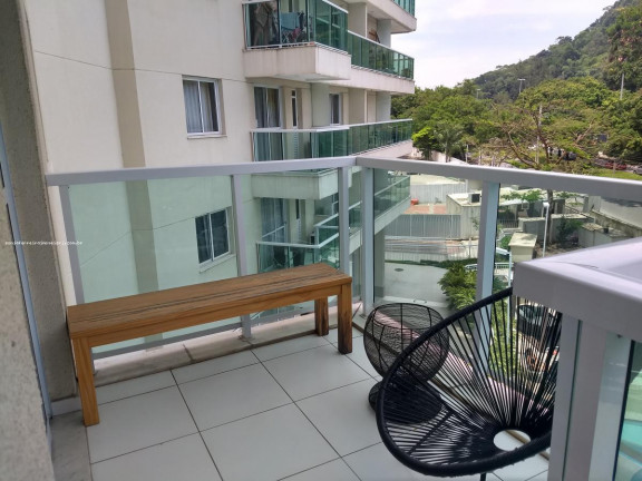 Imagem Apartamento com 2 Quartos à Venda, 67 m² em Jacarepaguá - Rio De Janeiro
